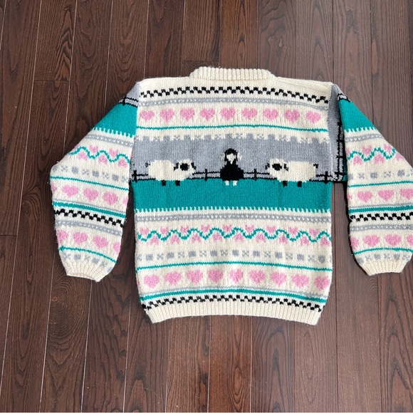 Homemade chunky knit farm sweater - Picture 2 of 2